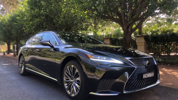 Lexus-LS-500-Sports-Luxury-front-qtr-1536x1024