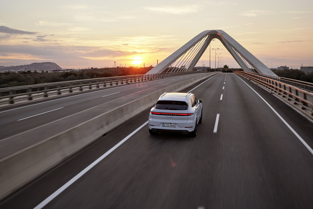 Porsche Cayenne Turbo E-Hybrid 