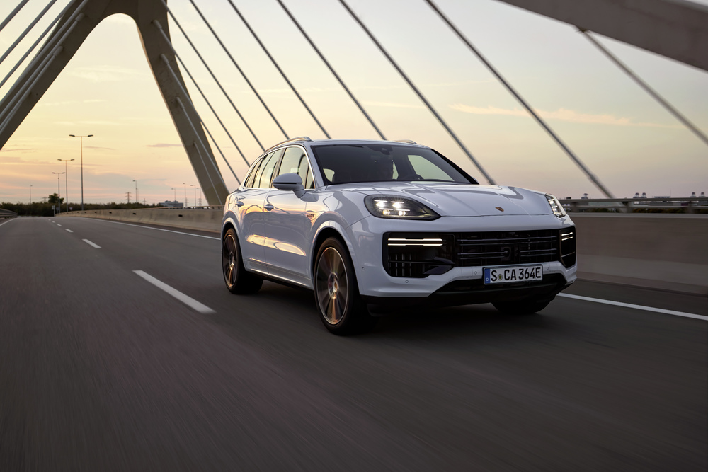 Porsche Cayenne Turbo E-Hybrid 