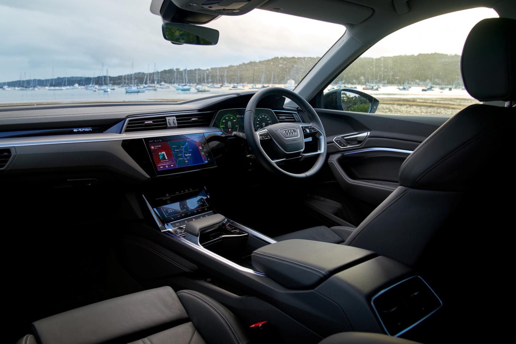 Audi Q8 50 e-tron front interior 1